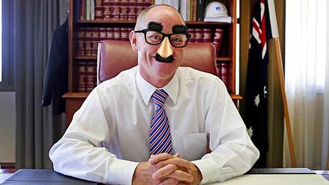 nose_glasses_disguise
